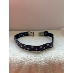 Collier bleu avec étoiles blanches 2ème main