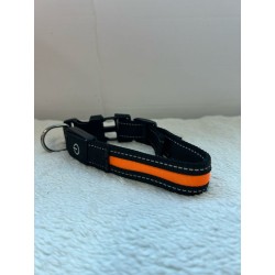 Collier noir avec bande orange qui s'allume 2ème main