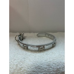 copy of Collier blanc avec piques argentés 2ème main