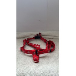 Harnais rouge avec dessins de pattes blanches 2ème main